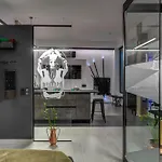 Artrock Experience - Nirvana Loft Gallery - 48mq - Hermoupoli Ermoúpoli