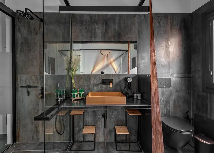 Artrock Experience - Nirvana Loft Gallery - 48mq - Hermoupoli *