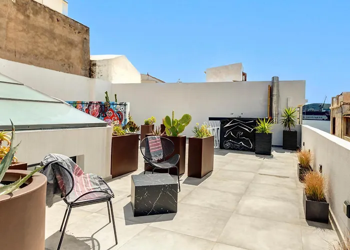 Artrock Experience - Nirvana Loft Gallery - 48mq - Hermoupoli * Hermópolis