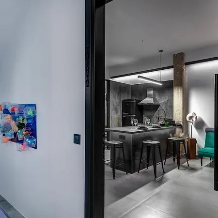 Nirvana Loft Gallery Of 48mq * Ermoupoli