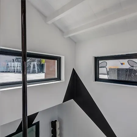 Artrock Experience - Nirvana Loft Gallery - 48mq - Hermoupoli Apartment