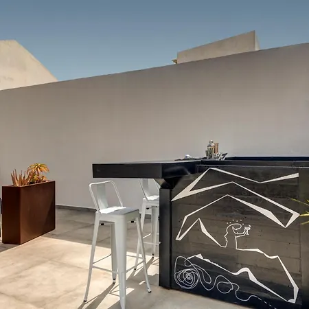 Apartment Artrock Experience - Nirvana Loft Gallery - 48mq - Hermoupoli *