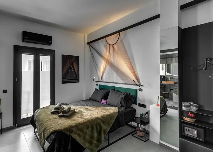 Daire Artrock Experience - Nirvana Loft Gallery - 48mq - Hermoupoli Ermoupoli